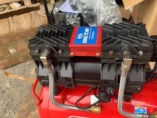 Máy Nén Khí Không Dầu 2.5HP – 35L Kingtony KI-35C-OF/1 1