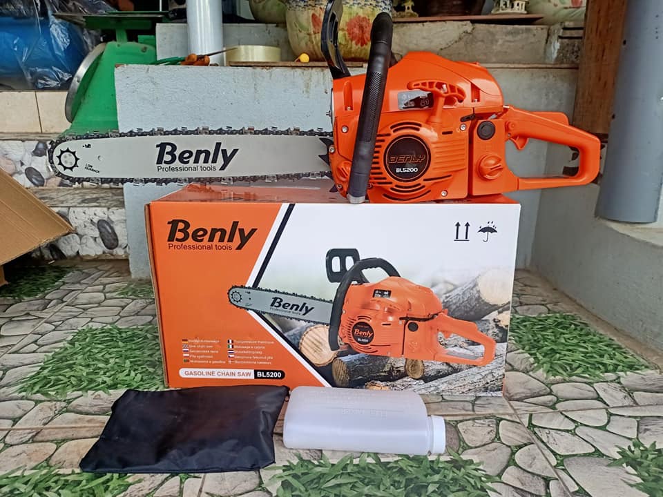 Máy Cưa Xích 2 Thì 2.2Kw Benly BL5200