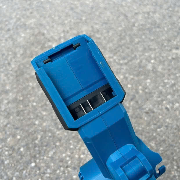 Thân Máy Thổi Bụi Dongcheng Dùng Pin DCQF32 1 Pin 1 Sạc