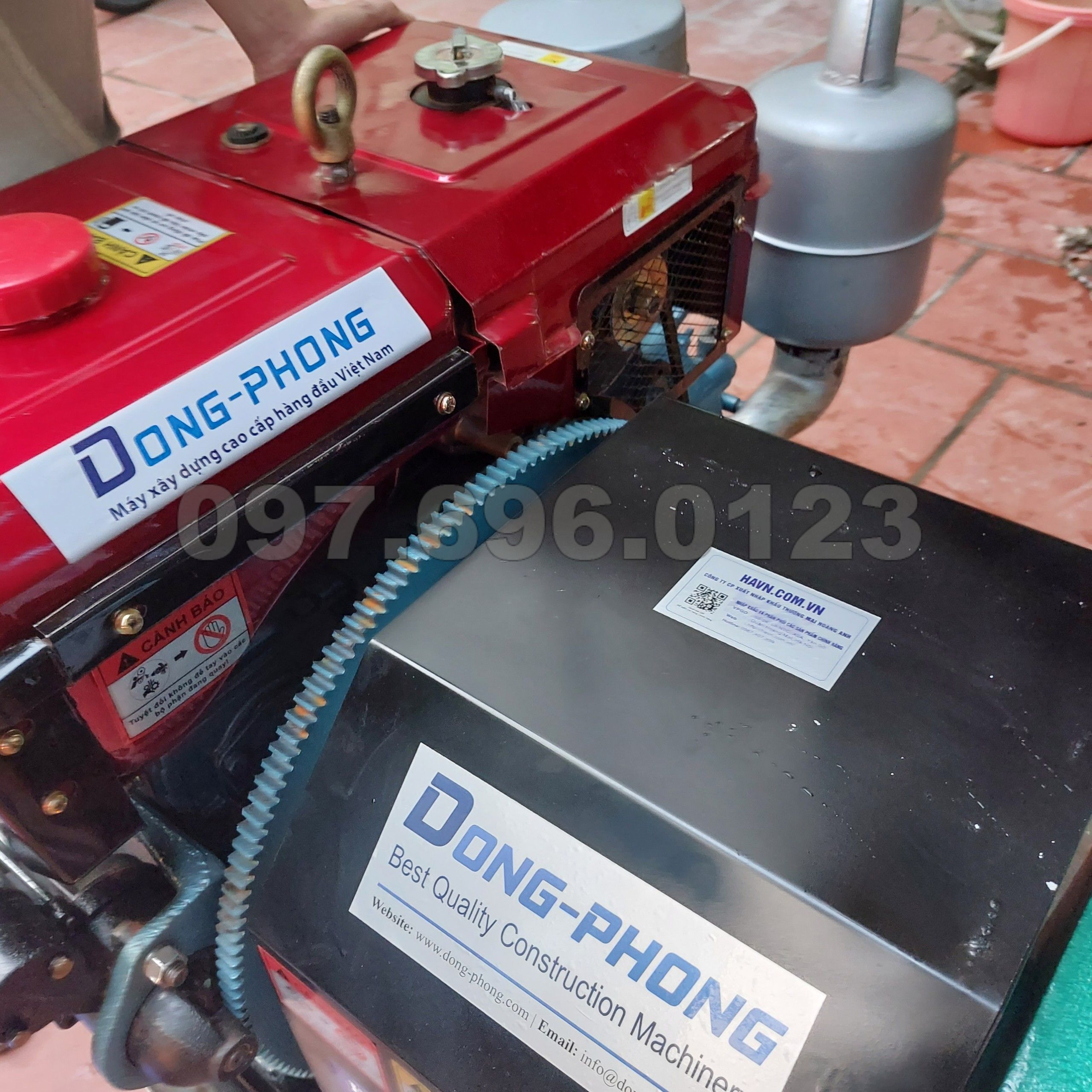 Máy Phát Điện Đầu Nổ Hoàng Anh 40HP 30KW 3 Pha (D40 Mát Nước, Đề) 9