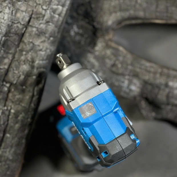 Máy Bắt Ốc Dùng Pin DongCheng DCPB488 20V 2 Pin 1 Sạc