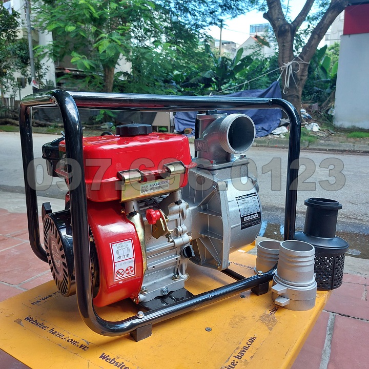 Máy Bơm Nước Chạy Dầu 7HP Hakuda HKD80