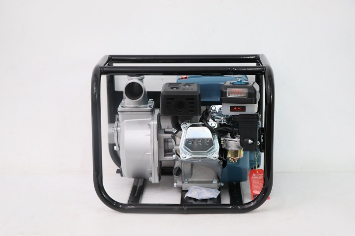 Máy Bơm Nước Dùng Xăng 4 Thì 5.5HP Dragon D20 Phi 50