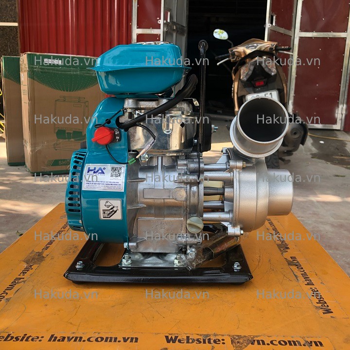 Máy Bơm Nước Huspanda 2.5HP HBN 1502 5