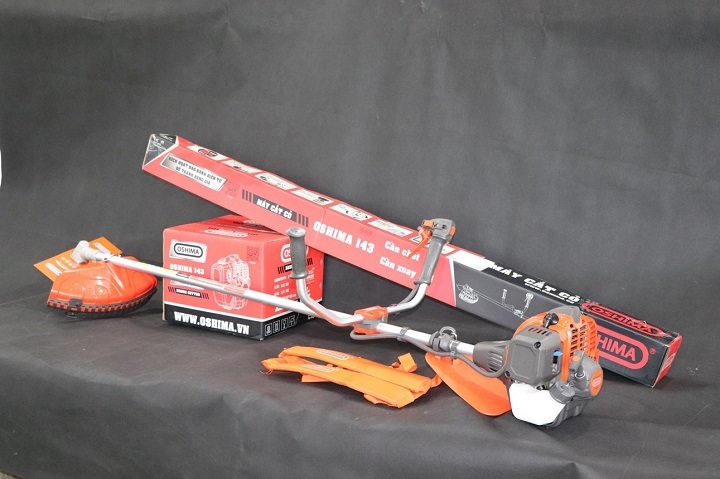 Máy Cắt Cỏ 2 Thì 1470W Oshima 143