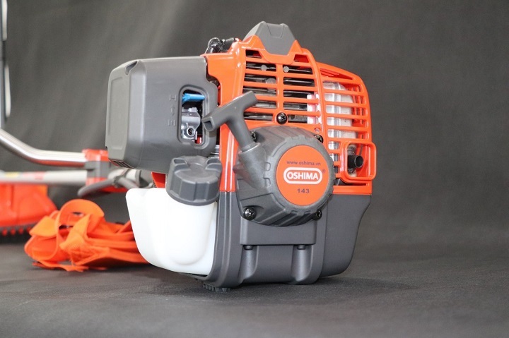 Máy Cắt Cỏ 2 Thì 1470W Oshima 143
