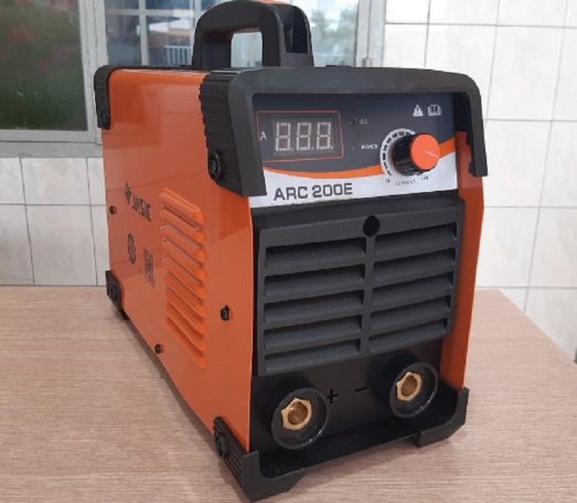 Máy Hàn Que Jasic ARC 200E 1