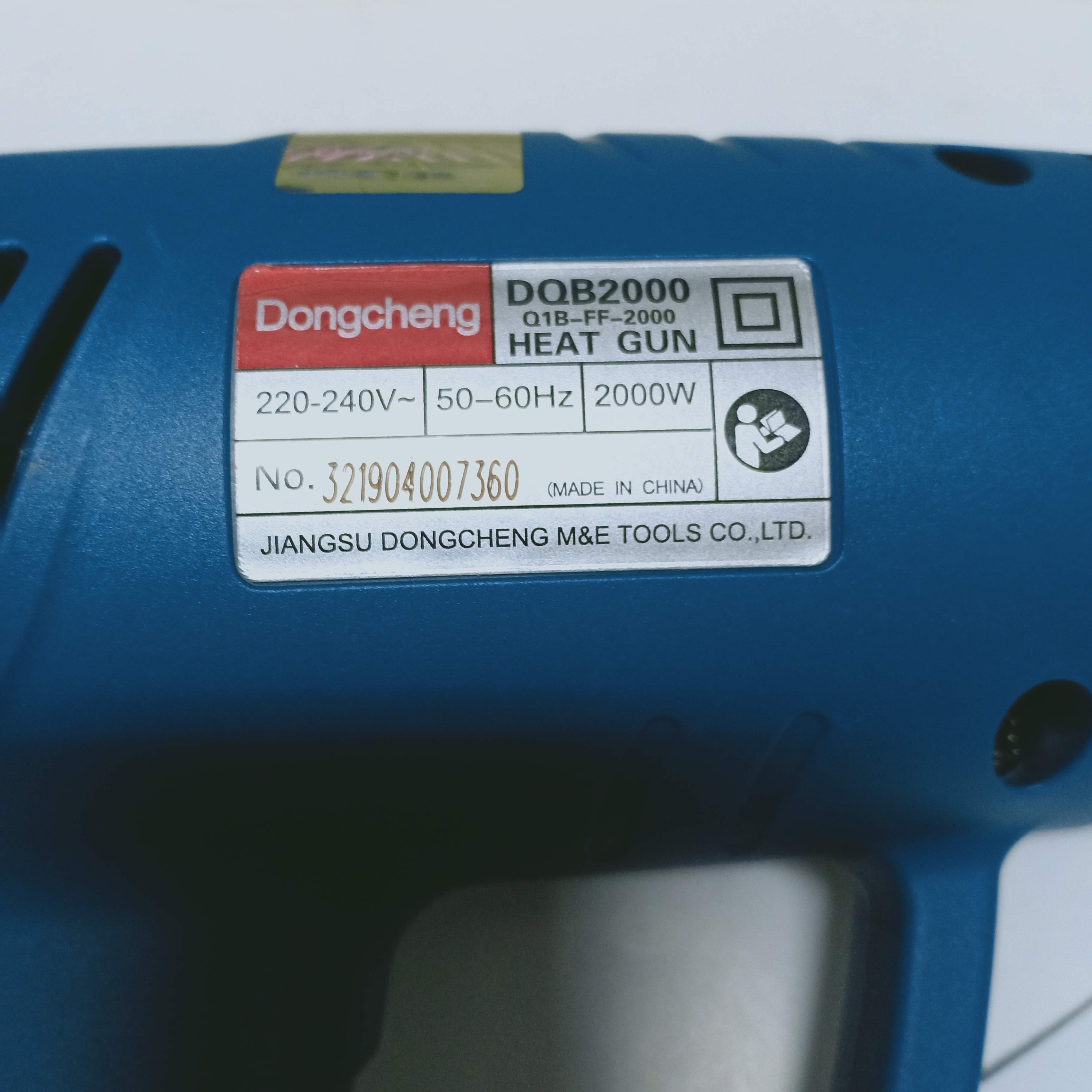 Máy Thổi Nóng Dongcheng DQB2000 2000W