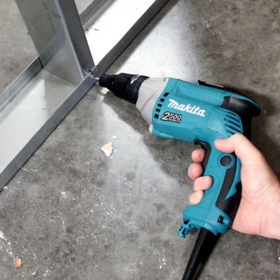 Máy Vặn Vít Makita FS2500