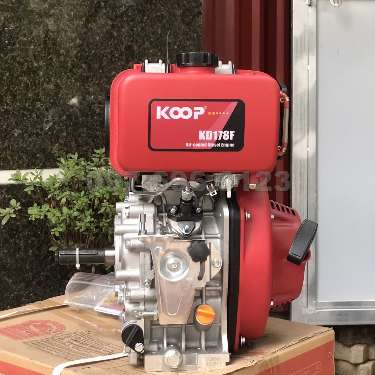 Động Cơ Dầu 5HP Koop KD178F Giật Tay