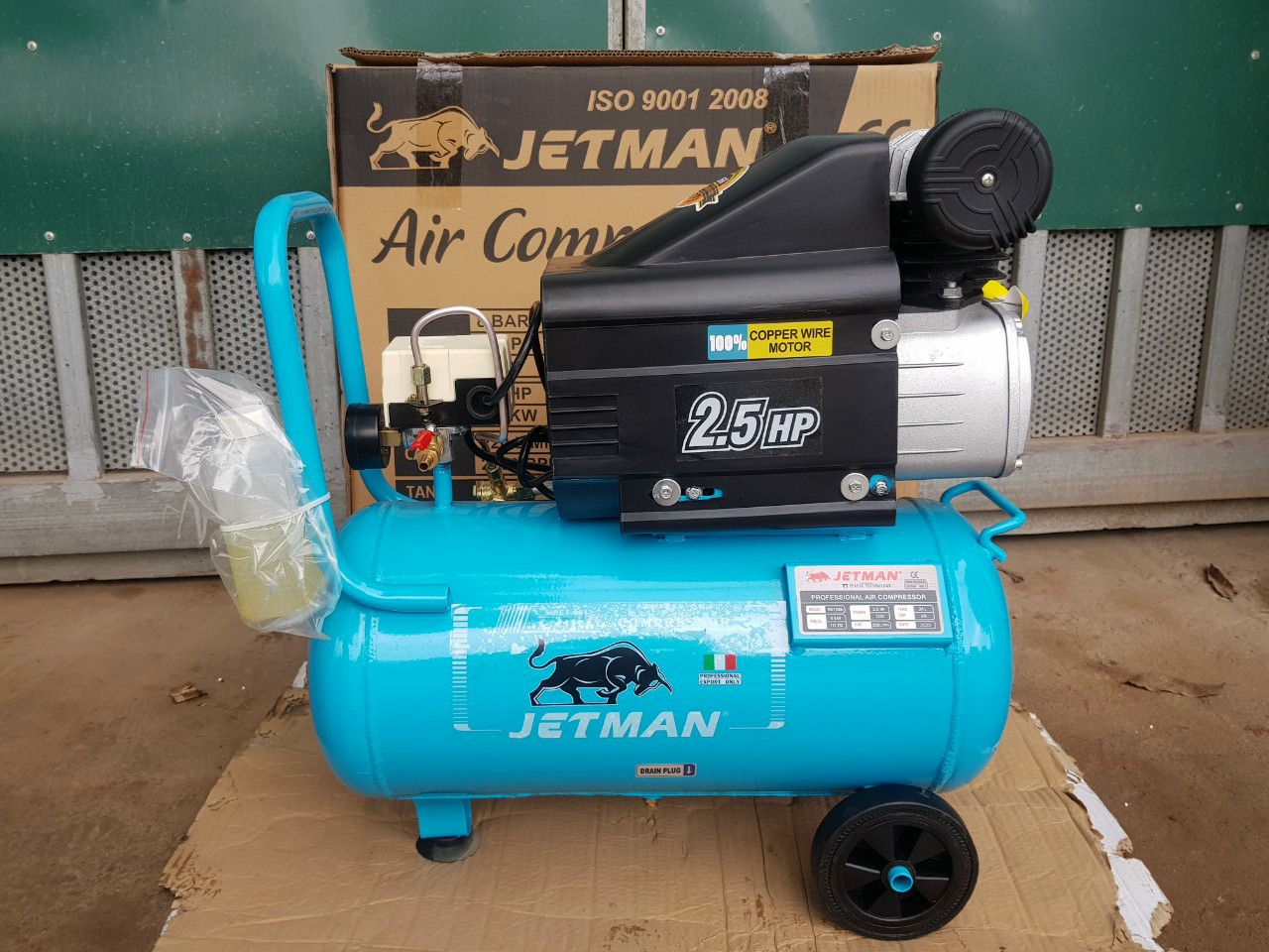 Máy Nén Khí Liền Trục 2 Tụ Jetman NKT-666 2.5HP 24L1