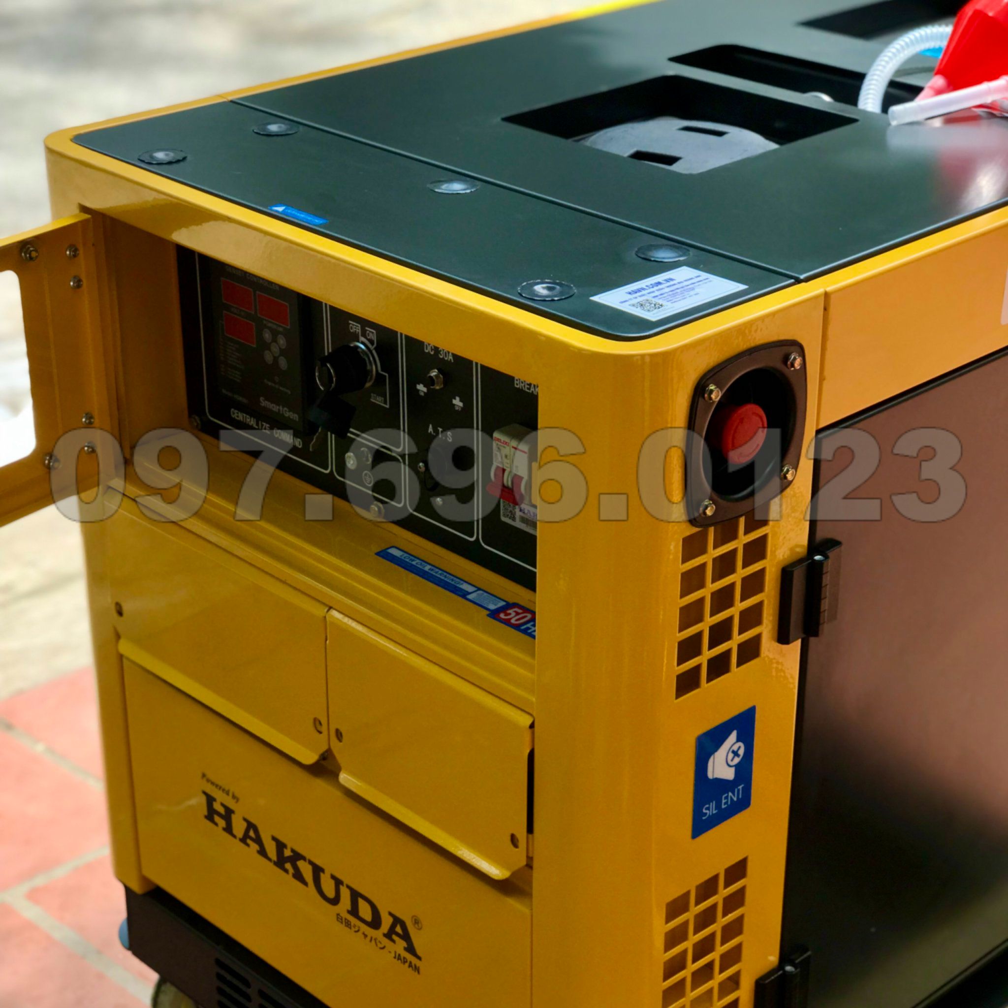 Máy Phát Điện Chạy Dầu 15KVA Hakuda Siêu Chống Ồn