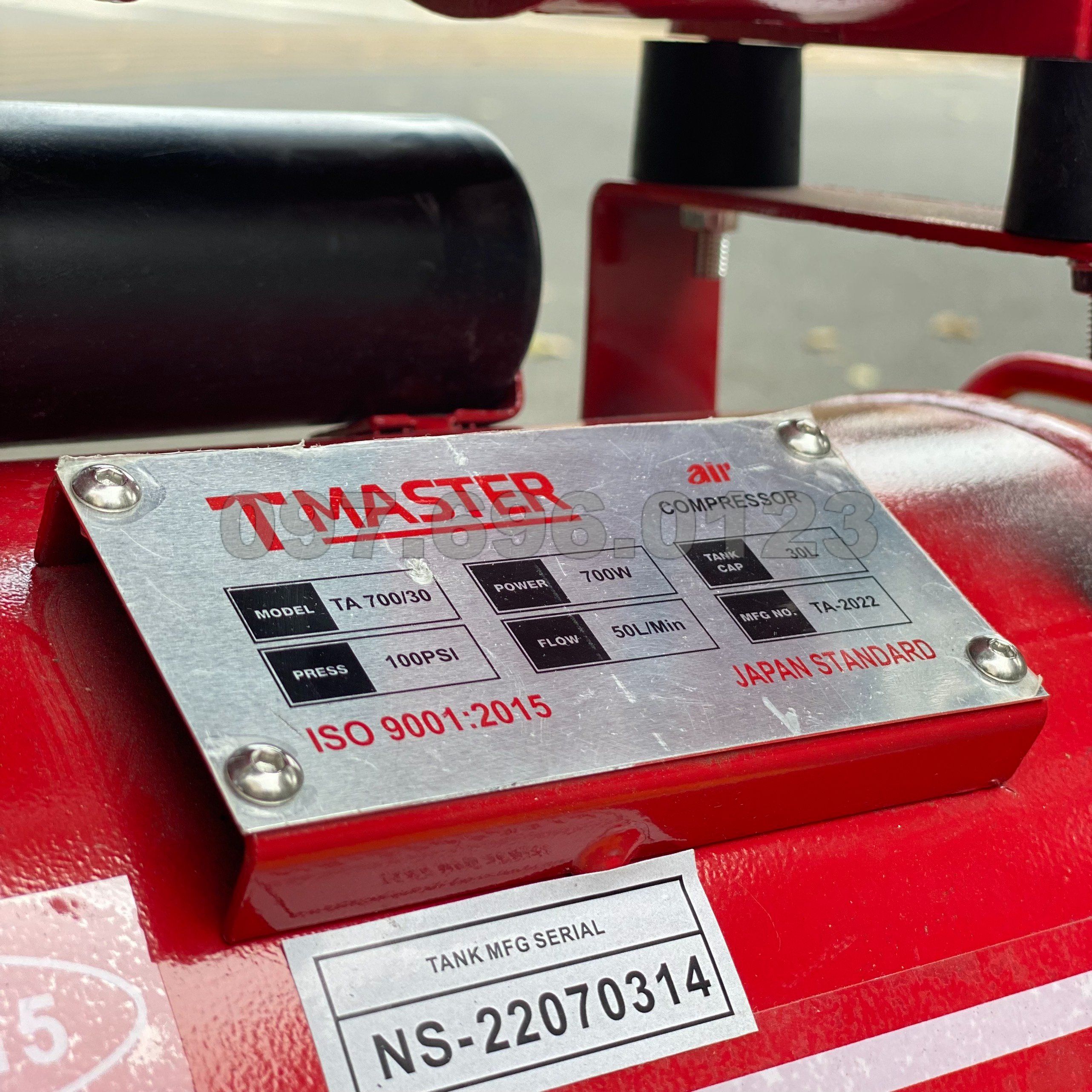 Máy Nén Khí Không Dầu 700W 30L Tmaster TA 700/30