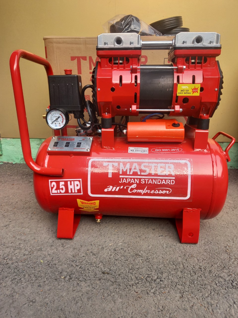 Máy Nén Khí Không Dầu Tmaster 2.5HP 30L TA 25-30