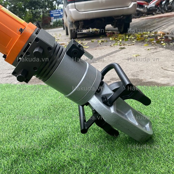 Máy Uốn Thủy Lực Cầm Tay Đông Phong C25 8