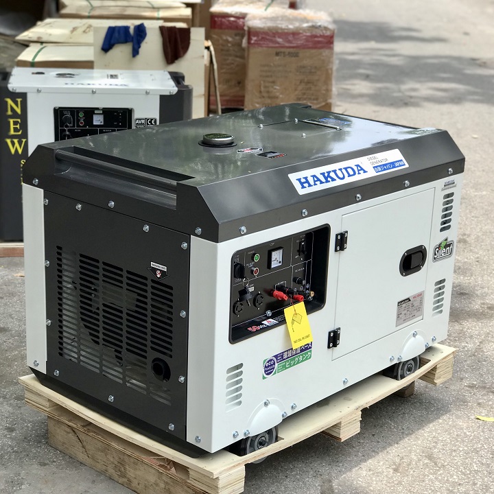 Máy Phát Điện Chạy Dầu 10Kva Hakuda Siêu Cách Âm