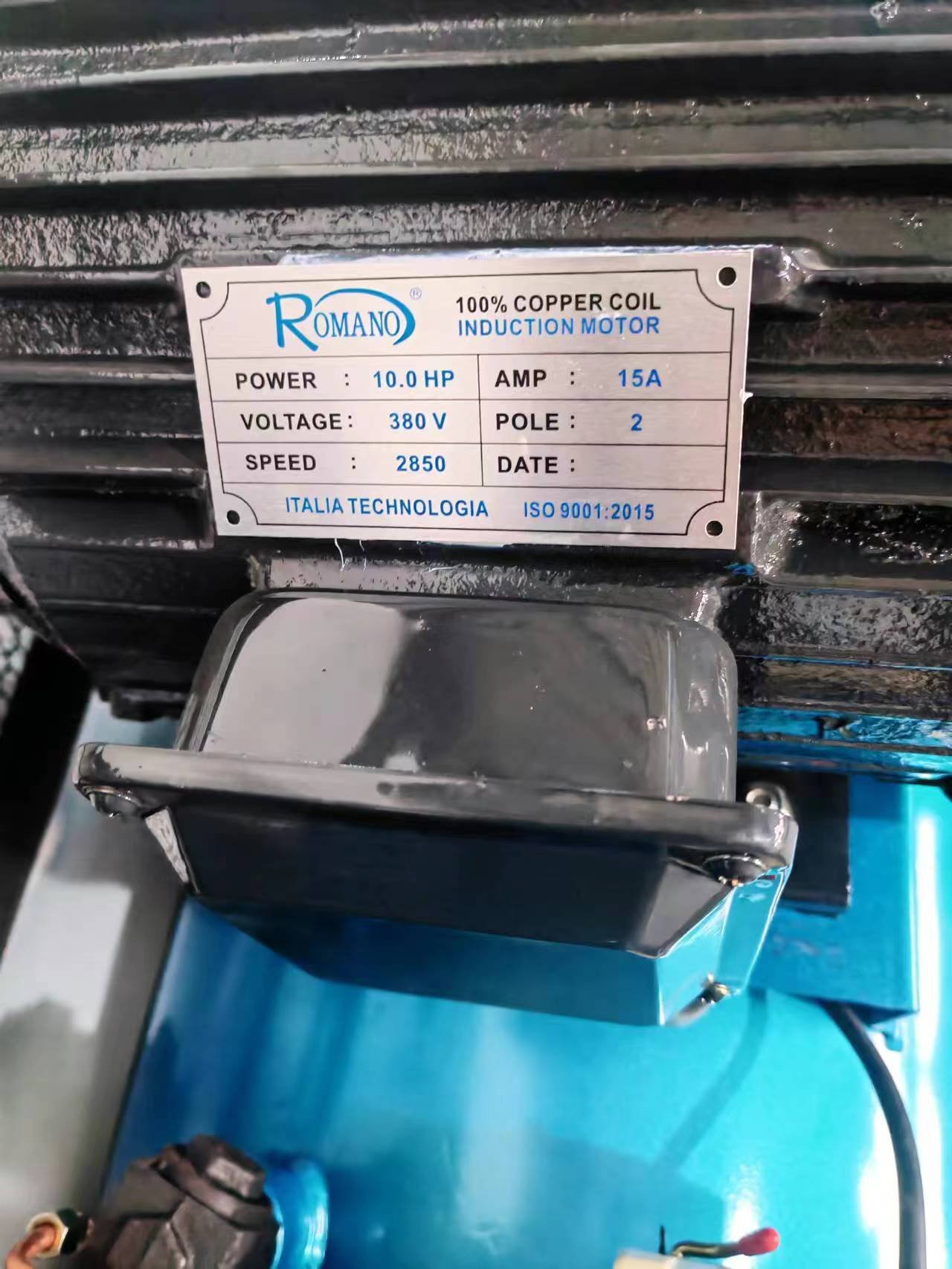 Máy Nén Khí Dây Đai 10HP Romano RM100-340 340L