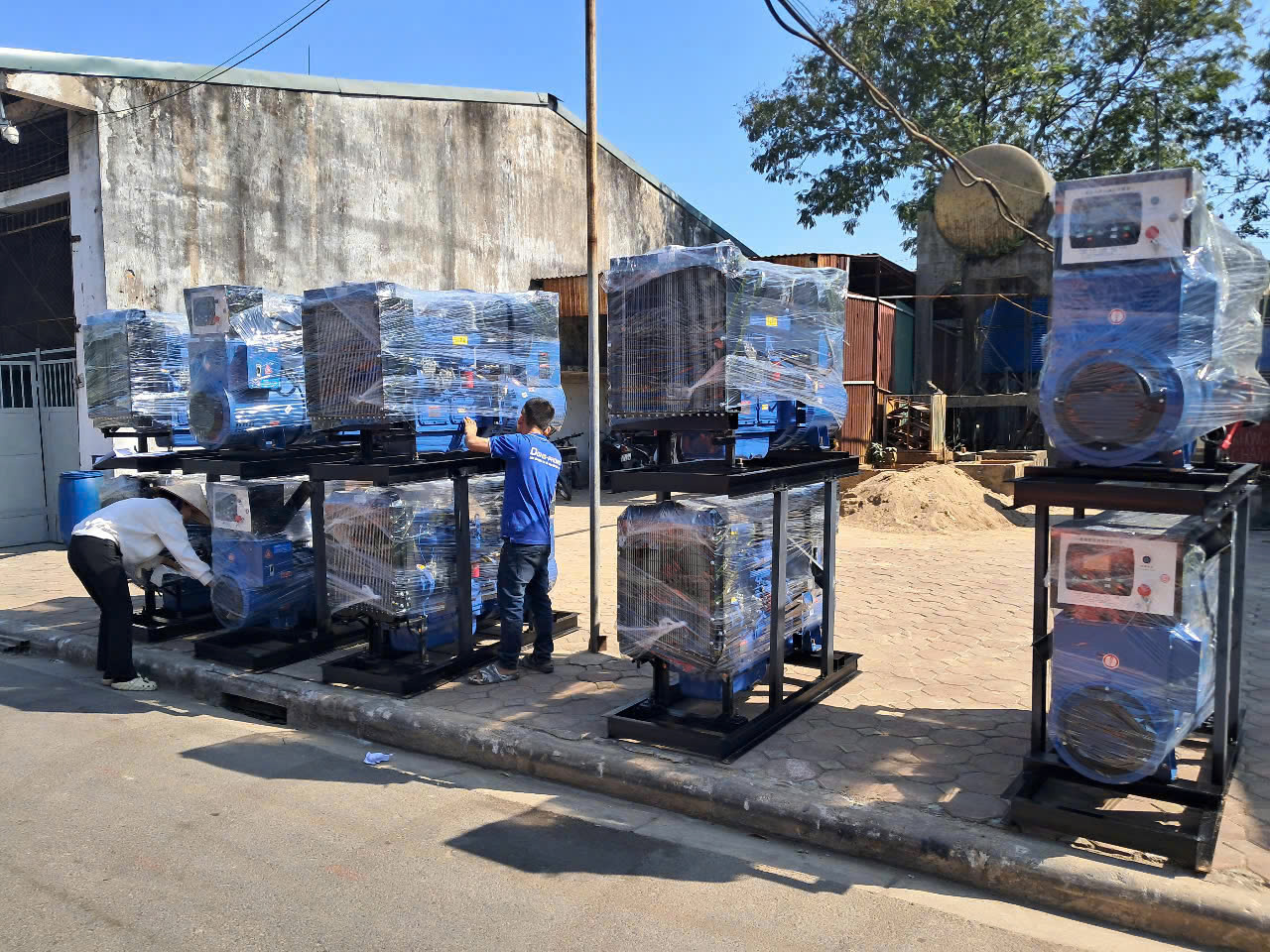 Máy Phát Điện Đồng Bộ 55Kw 3 Pha