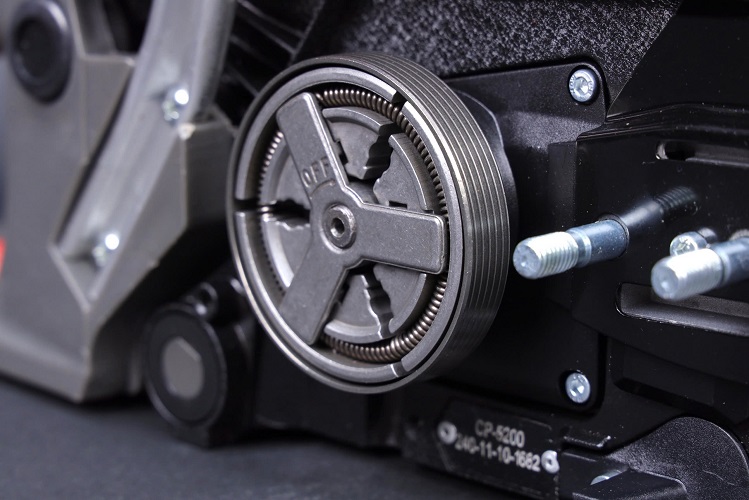 Máy Cưa Xích 2 Thì 2KW Champion CP-5200