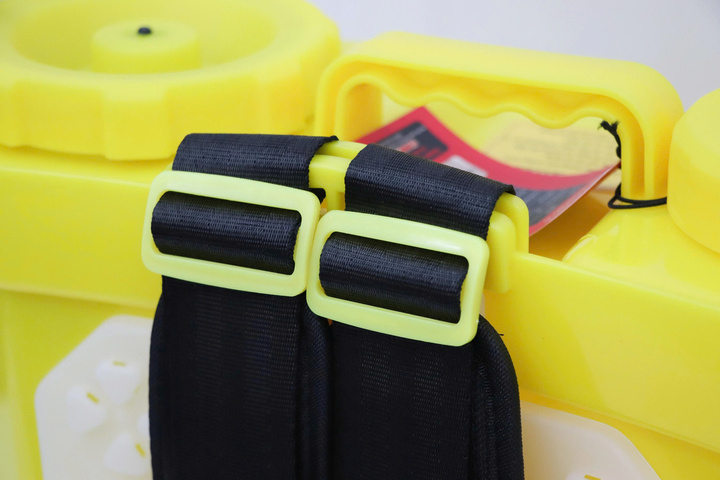 Bình Phun Xịt Điện Con Ong Vàng COV-16