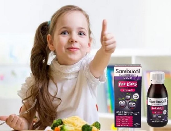 Mẹ nên cho bé sử dụng sản phẩm siro tăng cường đề kháng Sambucol sau bữa ăn