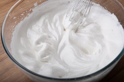 Đánh bông whipping cream