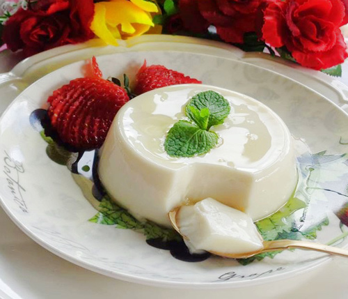 Panna cotta kem sữa