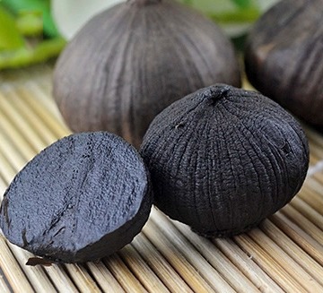 ai nên sử dụng tỏi đen