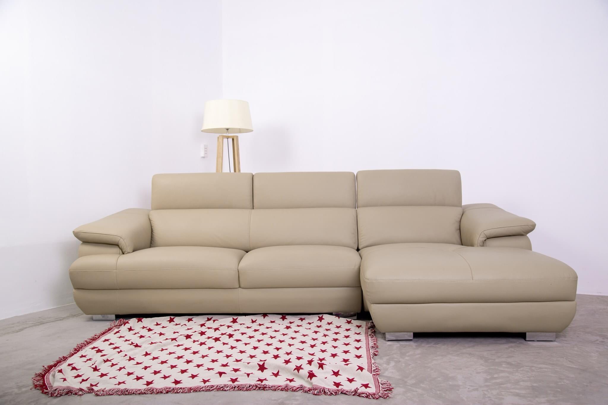 Sofa Osmund chất liệu da bò cao cấp, sang trọng