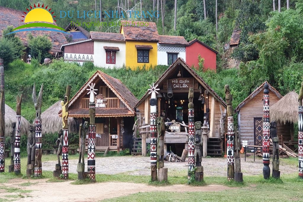 .Làng Cù Lần Đà Lạt