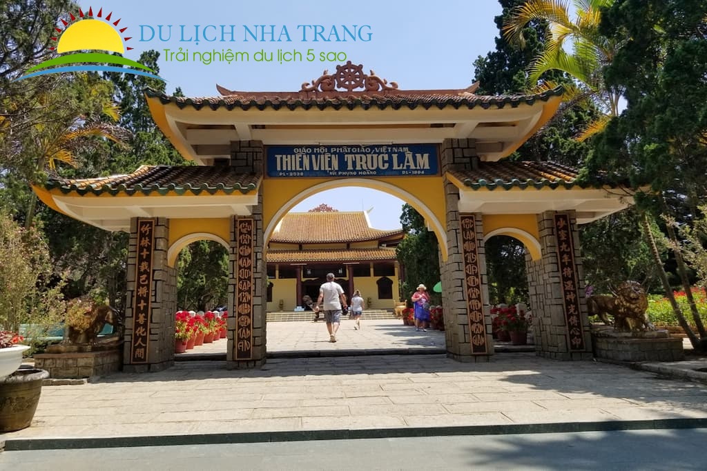 thiền viện trúc lâm thành phố đà lạt