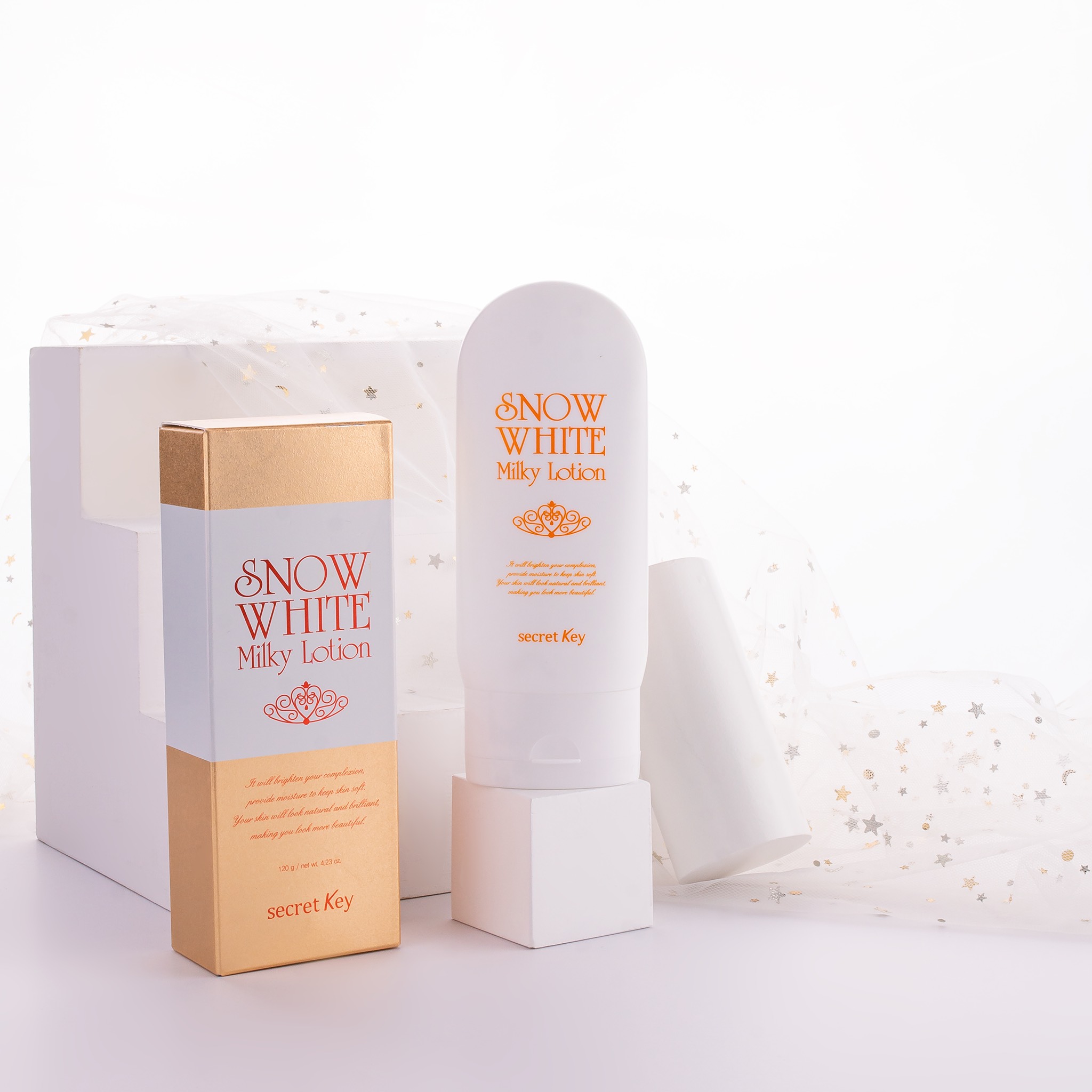 Sữa dưỡng thể dưỡng trắng, nâng tông Snow White Milky Lotion