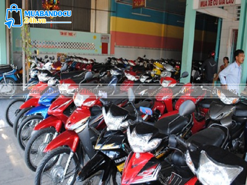 tiệm cầm đồ mua bán xe cũ