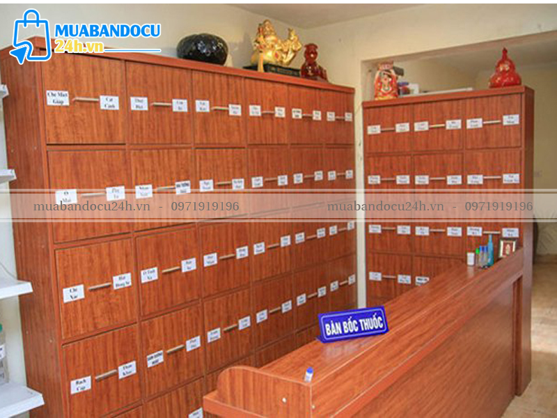 tủ thuốc đông y cũ