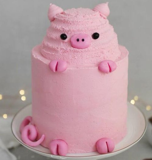 Bánh sinh nhật chú heo hồng