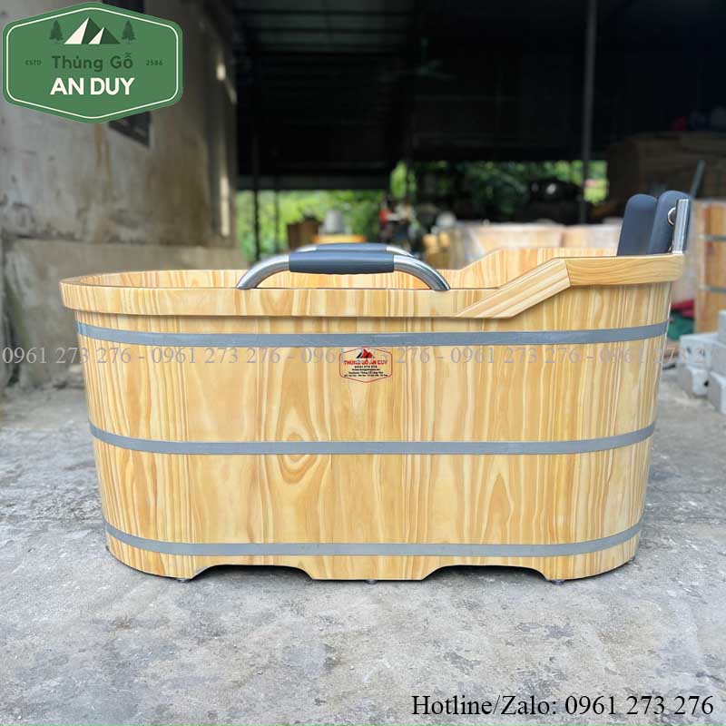 Mẫu bồn tắm gỗ bo viền tay nắm tại Ninh Thuận