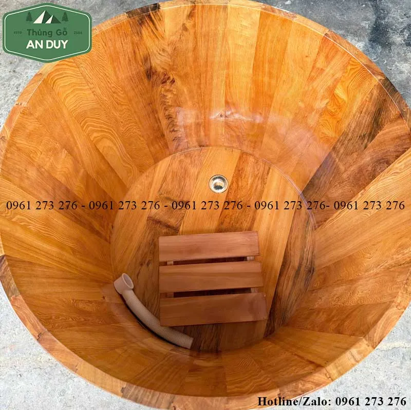bồn tắm gỗ thông