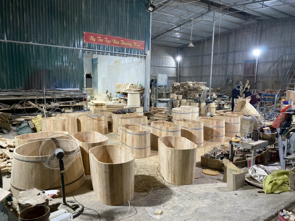 Xưởng sản xuất bồn tắm gỗ An Duy Lai Châu