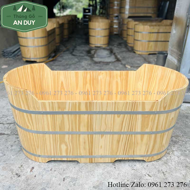 Bồn Tắm Gỗ Thông Cắt Giữa