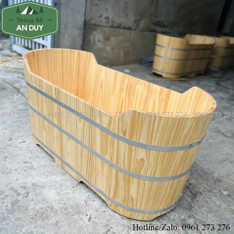 Bồn Tắm Gỗ Thông Cắt Giữa