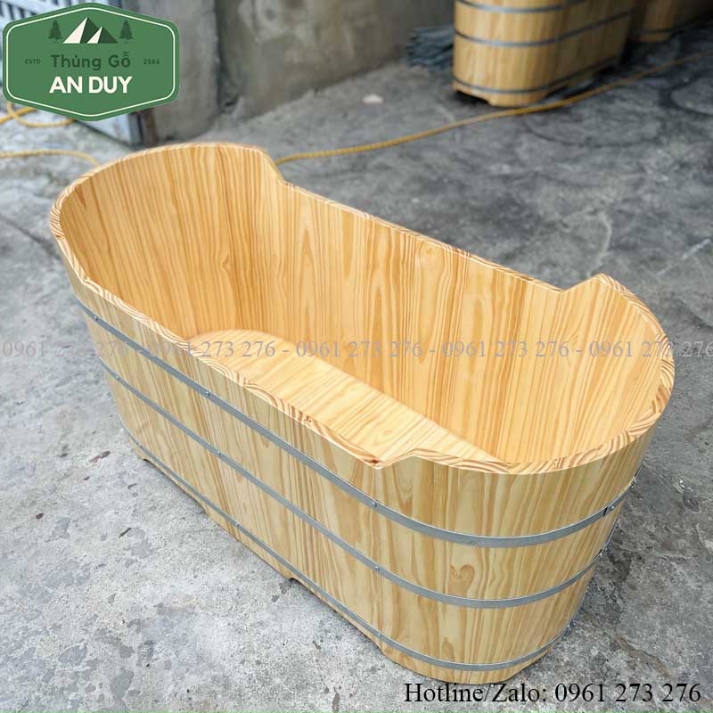 Bồn Tắm Gỗ Thông Cắt Giữa