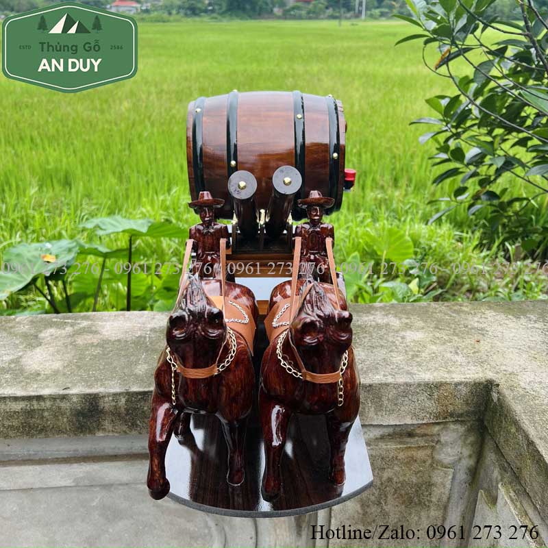 Ngựa Kéo Thùng Rượu Vang