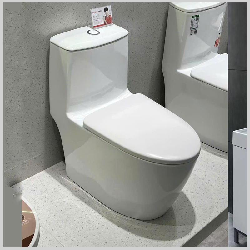 Bồn cầu 1 khối LK137 men Nano kháng khuẩn, xả êm, tiết kiệm nước