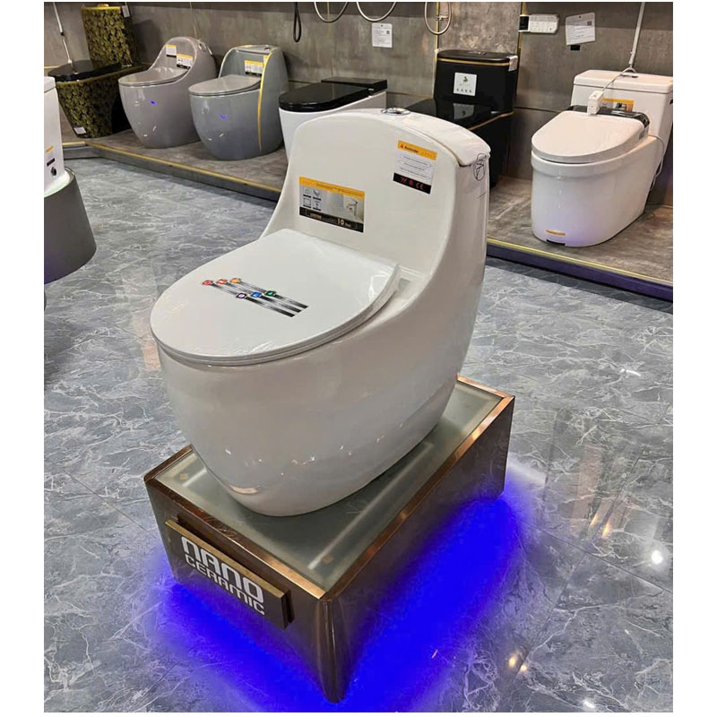 Bồn cầu CR36W phủ men nano chống bám bẩn, dễ vệ sinh, bền đẹp