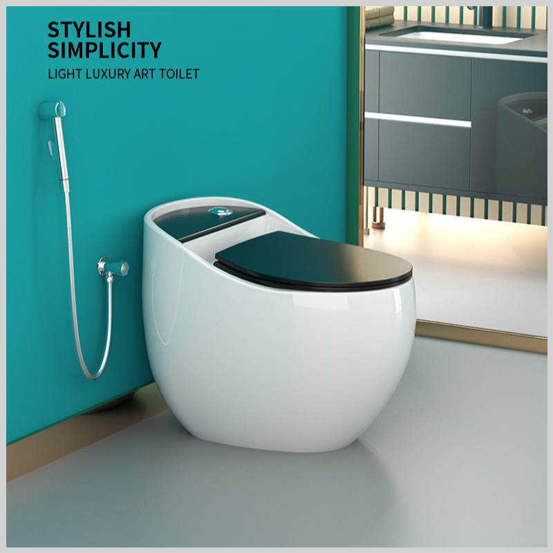 Bồn cầu trứng R21 nắp đen thiết kế liền khối