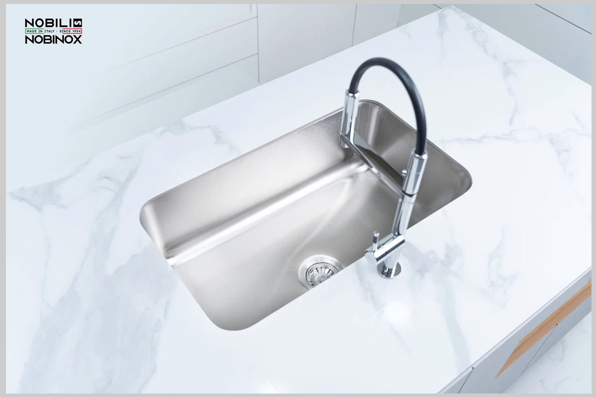 Chậu rửa NOBINOX NT622U với lòng chậu sâu, chống bám bẩn hiệu quả