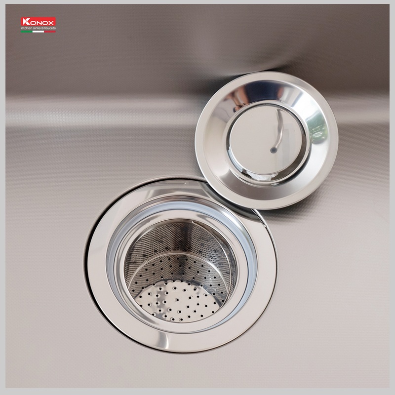 Chậu rửa bát Konox KN8347SU Dekor bát rác lớn xả nước nhanh, chống mùi hiệu quả, tối ưu hóa không gian khoang tủ.