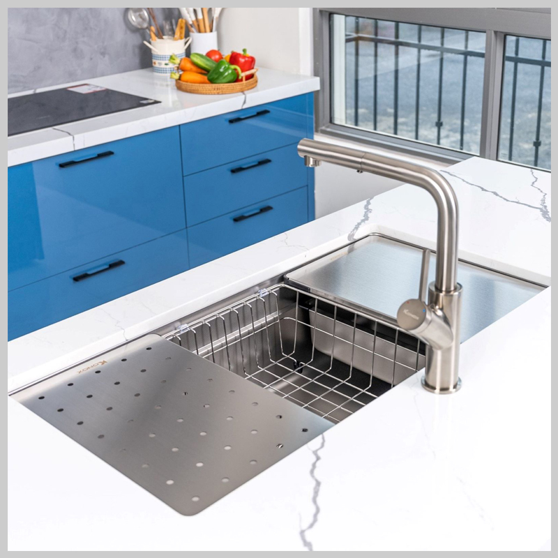 Thiết kế Workstation Sink tích hợp thớt, giá úp bát thông minh