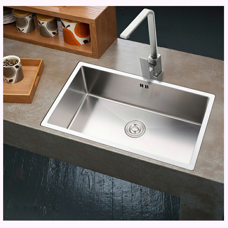 Lòng chậu sâu Hạn chế nước bắn ra ngoài khi rửa bát