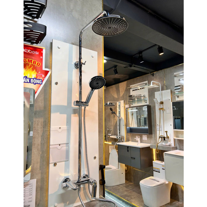 sen cây nóng lạnh tiện nghi trong combo thiết bị vệ sinh KB301